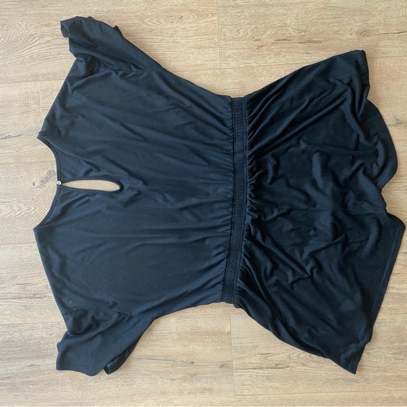 Umgee boutique romper - Picture 3 of 3